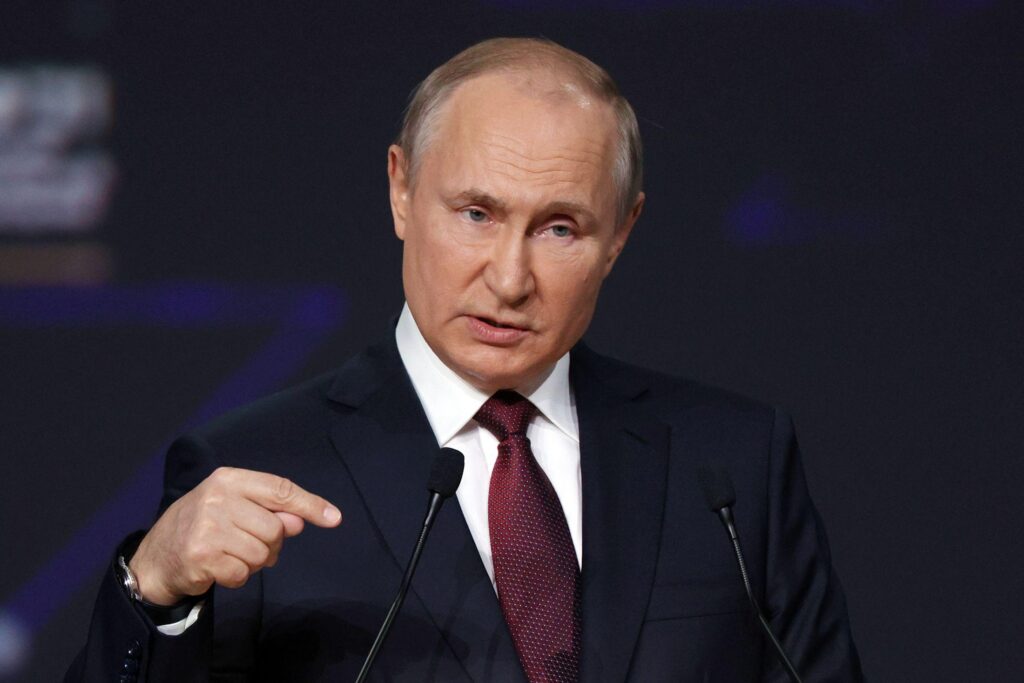 Путин о возможности проведения мобилизации осенью 2023 года