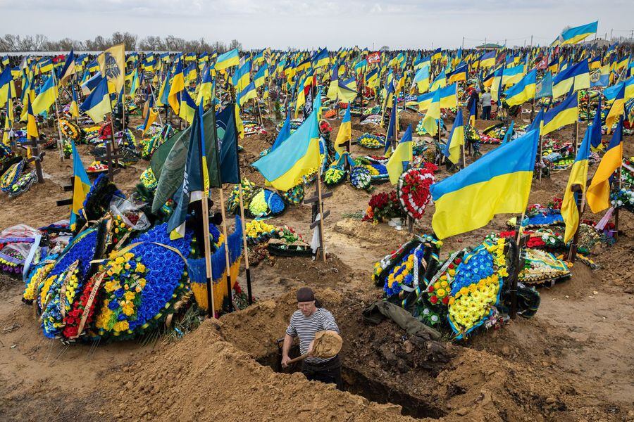 Могилы ВСУ на Украине