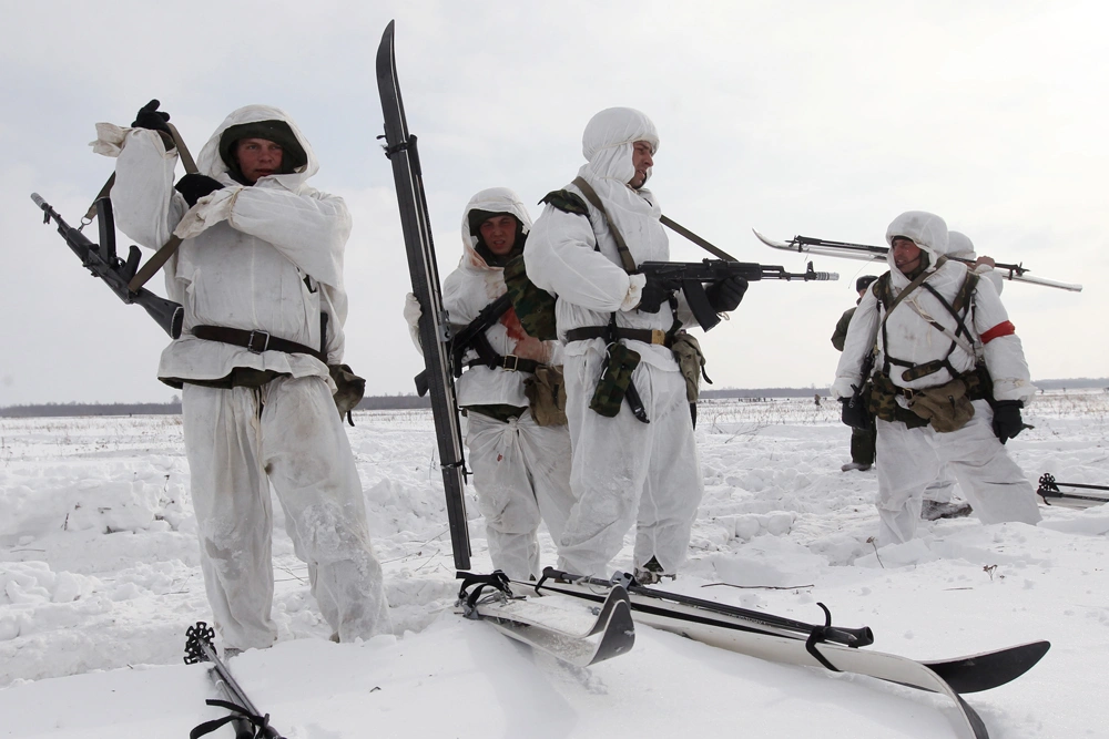 Российские десантники на лыжах