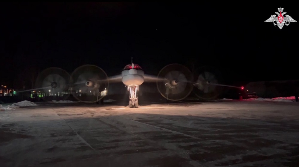 Стратегический ракетоносец Ту-95мс дальней авиации ВКС России. Источник - МО РФ
