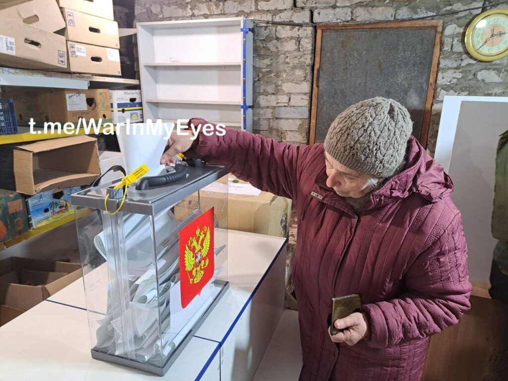 В Авдеевке выбирают президента России, люди довольны