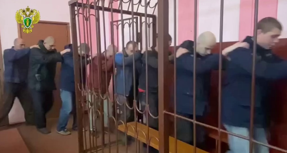 Суд приговорил к 26 годам тюрьмы 10 боевиков