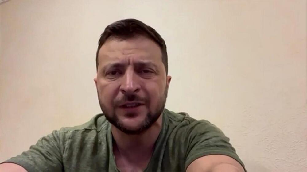 «Он никто и звать его никак»: военные и политики прозрели и сделали выводы о Зеленском 15.01.2025 Только что! Новое окружение к западу от Курахово - ВСУ теряют последние возможности для отступления: свежие сводки с фронта, карта боевых действий на Украине сегодня