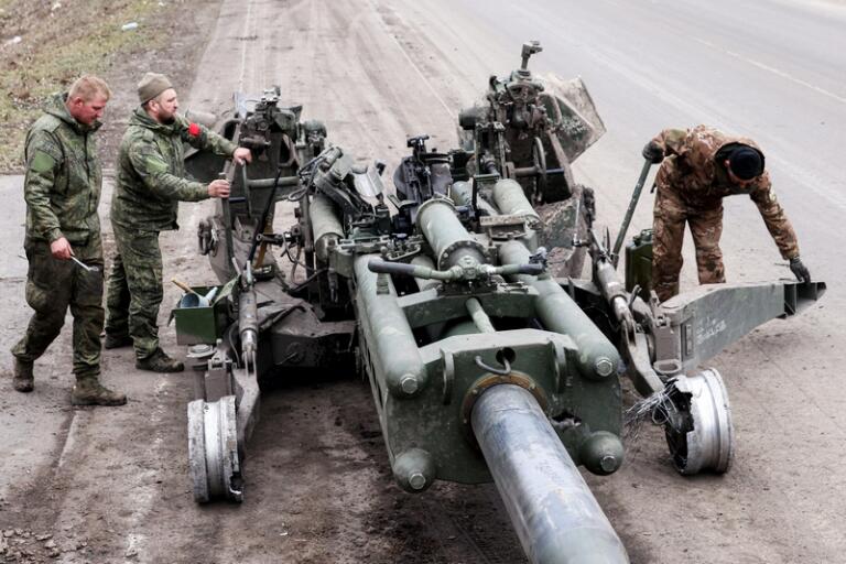 Последние новости с полей СВО по данным военных экспертов Юрия Подоляки и Михаила Онуфриенко. Хроника боевых действий с изменениями на карте спецоперации к полудню 15.03.2025