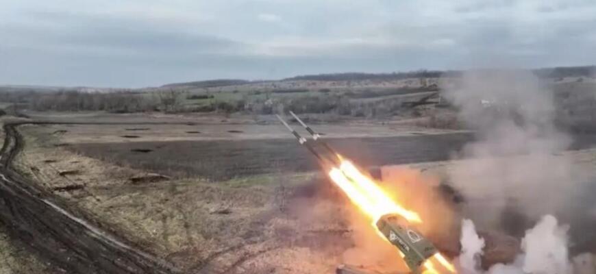 02.03.2025 Тотальное обрушение фронта! Бьем огнём по оккупантам, значительное продвижение в Запорожской области, найден ключ от Харькова. Сводки с фронта, последние свежие новости СВО: карта боевых действий на Украине на сегодня