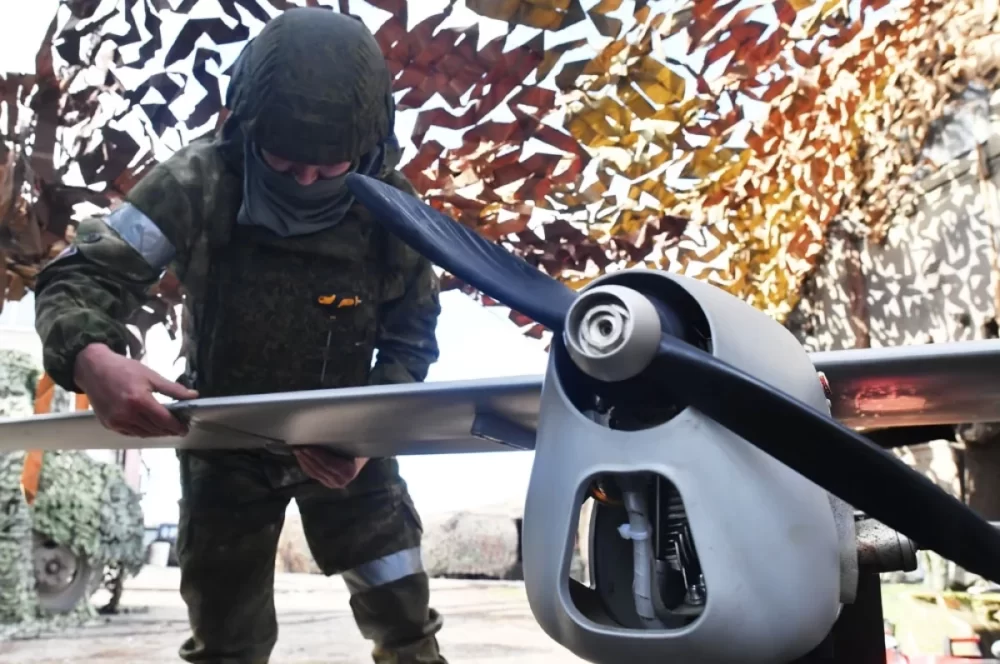 01.04.2025 "Возмездие за военкоров!" Крупномасштабное наступление ВС РФ, Киев в бешенстве он штурма наших бойцов. Свежие сводки боевых действий, карта СВО на Украине онлайн: Часов Яр, Покровское, Запорожское направления