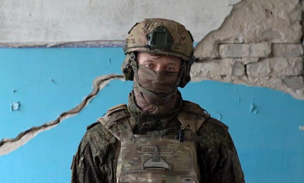 Все быстро вскрывается: боевики ВСУ продолжают маскироваться под гражданское население 02.04.2025 Враг покидает позиции! Громкая ликвидация ВСУ на Курском фронте, удары по Украине, успехи ВС РФ на Днепропетровском направлении: карта боевых действий сегодня