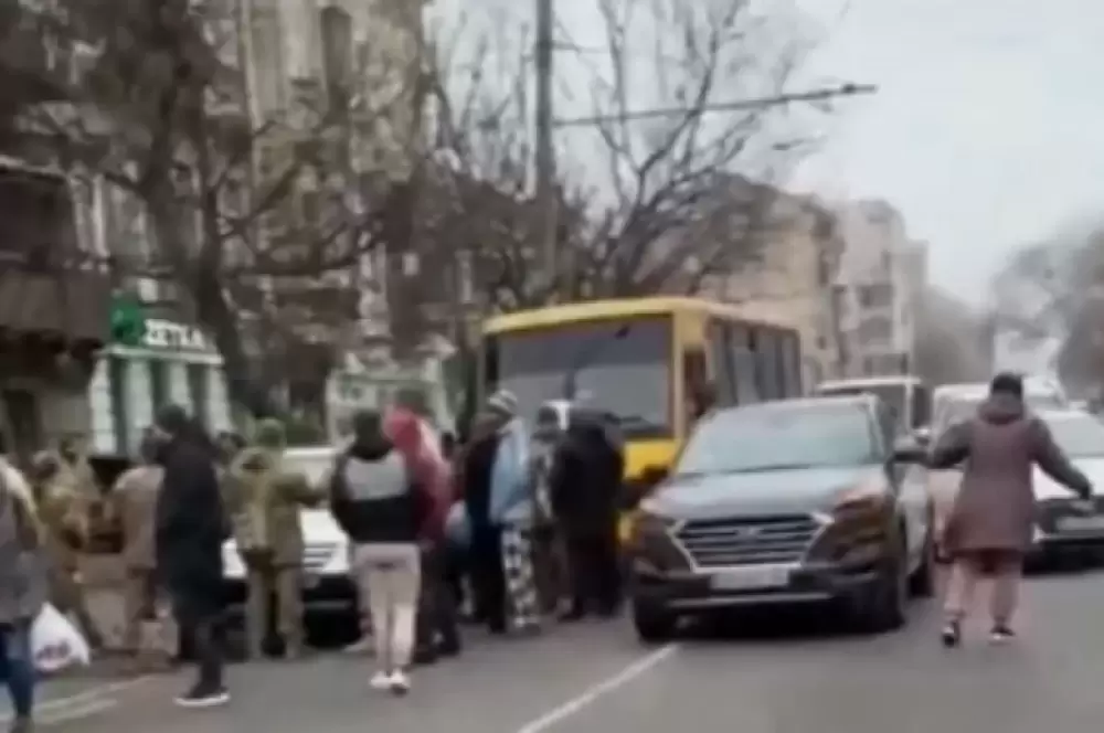 11.04.2025 Наступление широким фронтом! Реальная обстановка в горячих точках спецоперации: Краснолиманское, Дзержинское, Харьковское направления. Главные новости СВО - карта боевых действий на Украине к этому часу