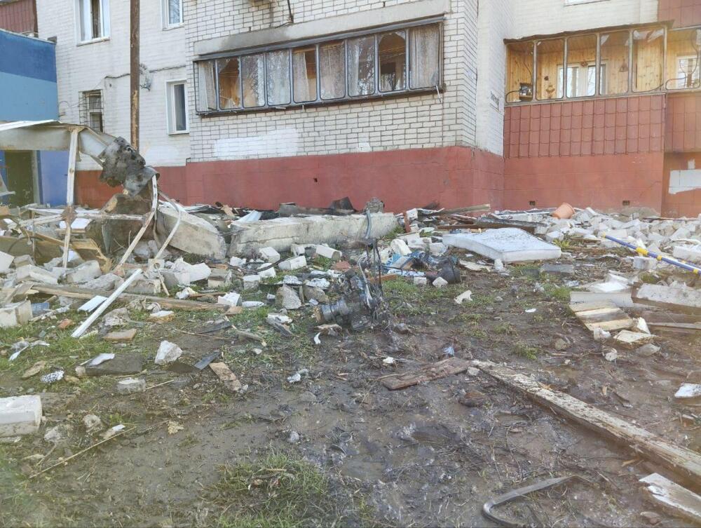 15.04.2025 Возмездие за Курск! Наступление широким фронтом, полный провал обороны и тотальные потери ВСУ. Мощный накат на Краснолиманском, Константиновском и Запорожском направлениях. Сводки с фронта боевых действий, карта СВО на сегодня онлайн
