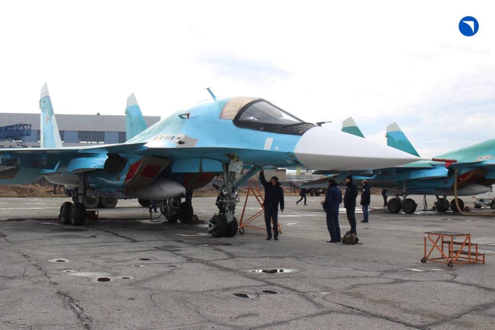 19.04.2025 Срочно! Берем врага в клещи на Купянском направлении, заход в Малую Шапковку. Удары "Искандера" по ВСУ в Харькове, прорыв между Покровском и Торецком. Сводка боевых действий на Украине сейчас, онлайн карта СВО