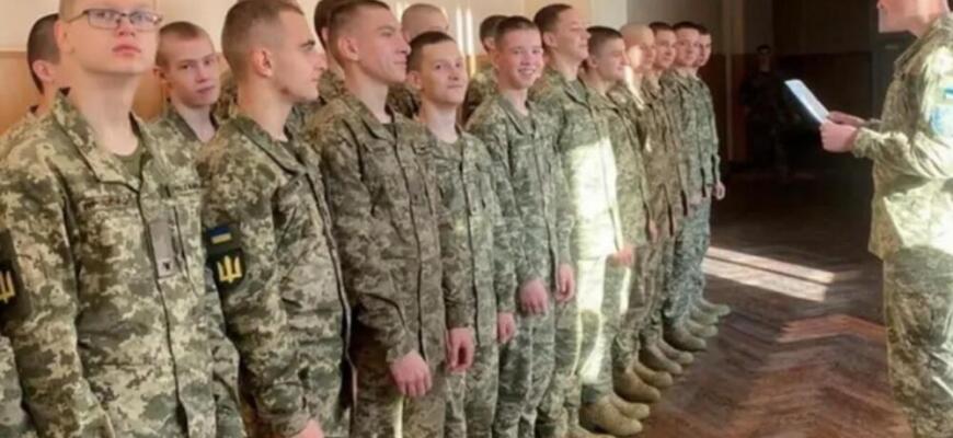Украина начала подготовку к мобилизации 16-летних: правда, которую скрывают